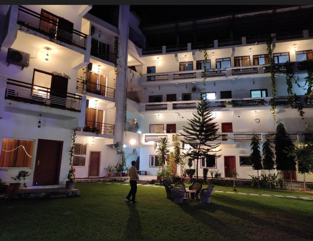 Shivansh Inn Resort Rishīkesh Exterior foto